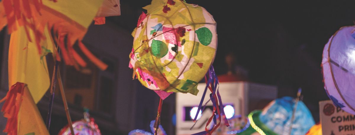 Giant lanterns in the night sky 