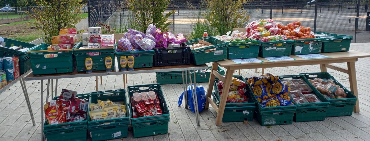 Fresh fruit and vegetables being provided to the community 